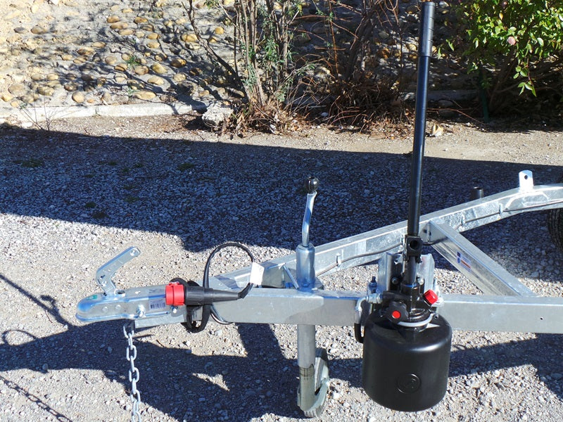 Contenedor de 2,50 m / 750 kg / PRECIO IMPRESIONANTE